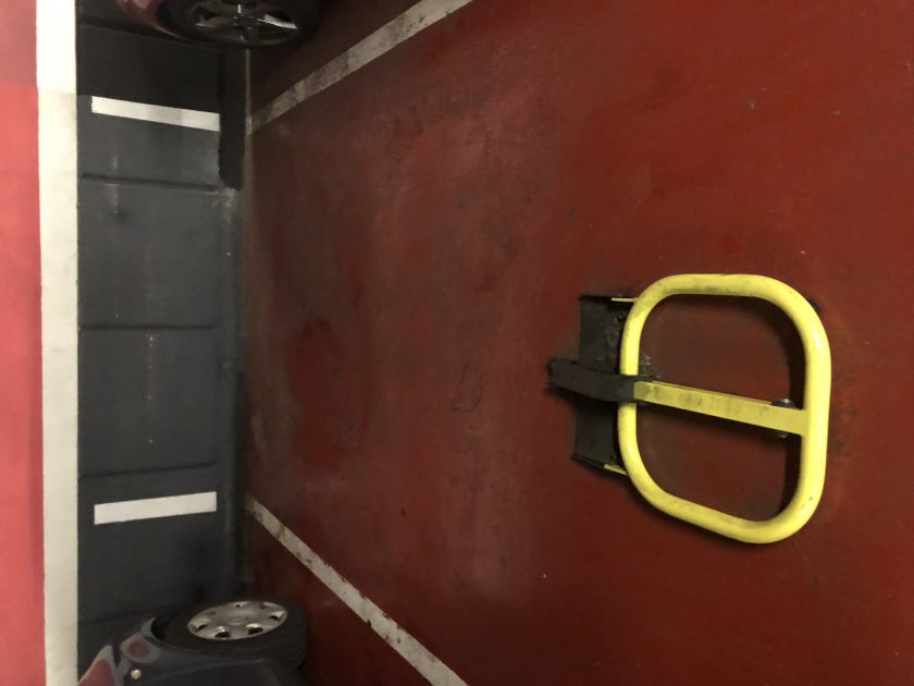 Amplio espacio vigilado para autocaravana en Eixample Esquerre - foto 3